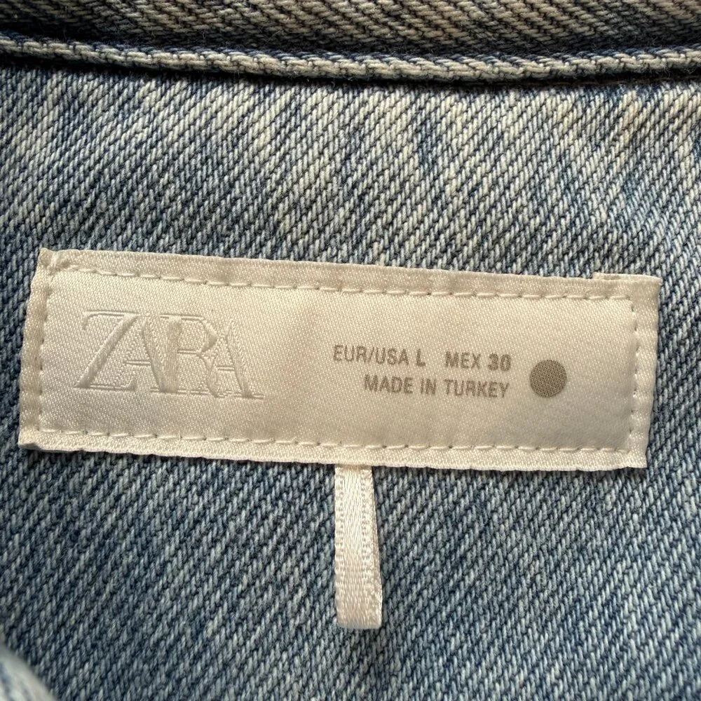 Zara denim puff sleeve button up shirt • size large - Picture 2 of 8